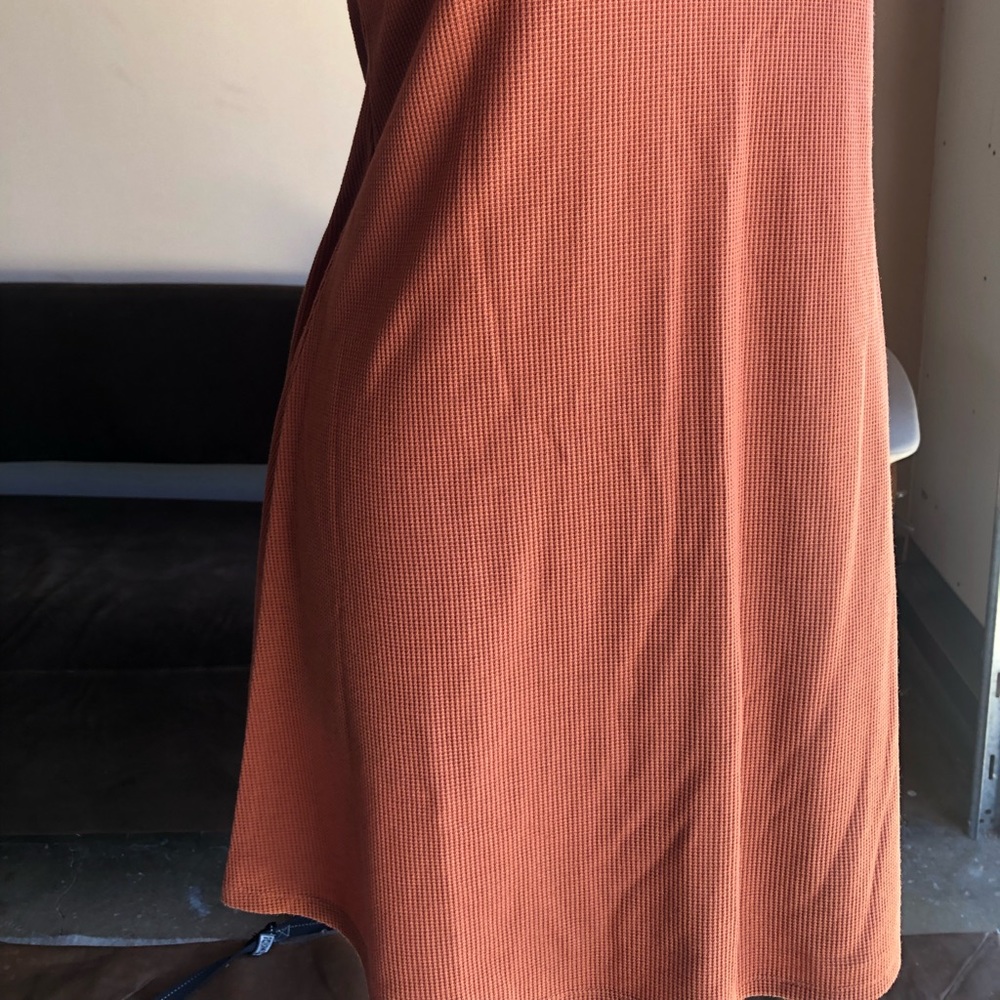Basic dress - Picture 2 of 3